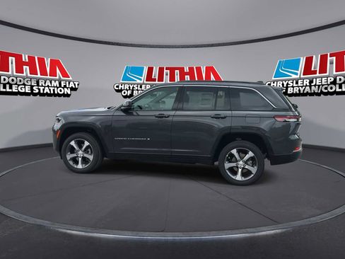 New 2026 Jeep Grand Cherokee Limited AWD/4WD image 5