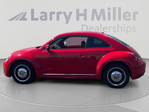 Used 2012 Volkswagen Beetle 2.5 FWD image 2