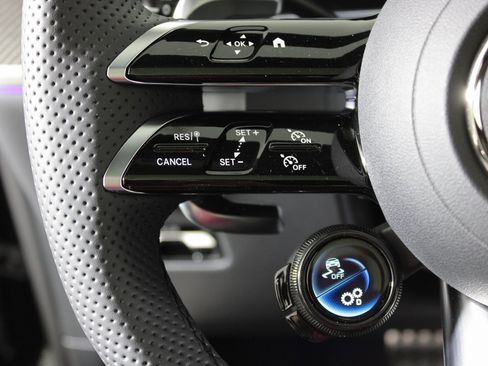 Used 2026 Mercedes-Benz GLC 43 AMG 4MATIC Coupe image 19