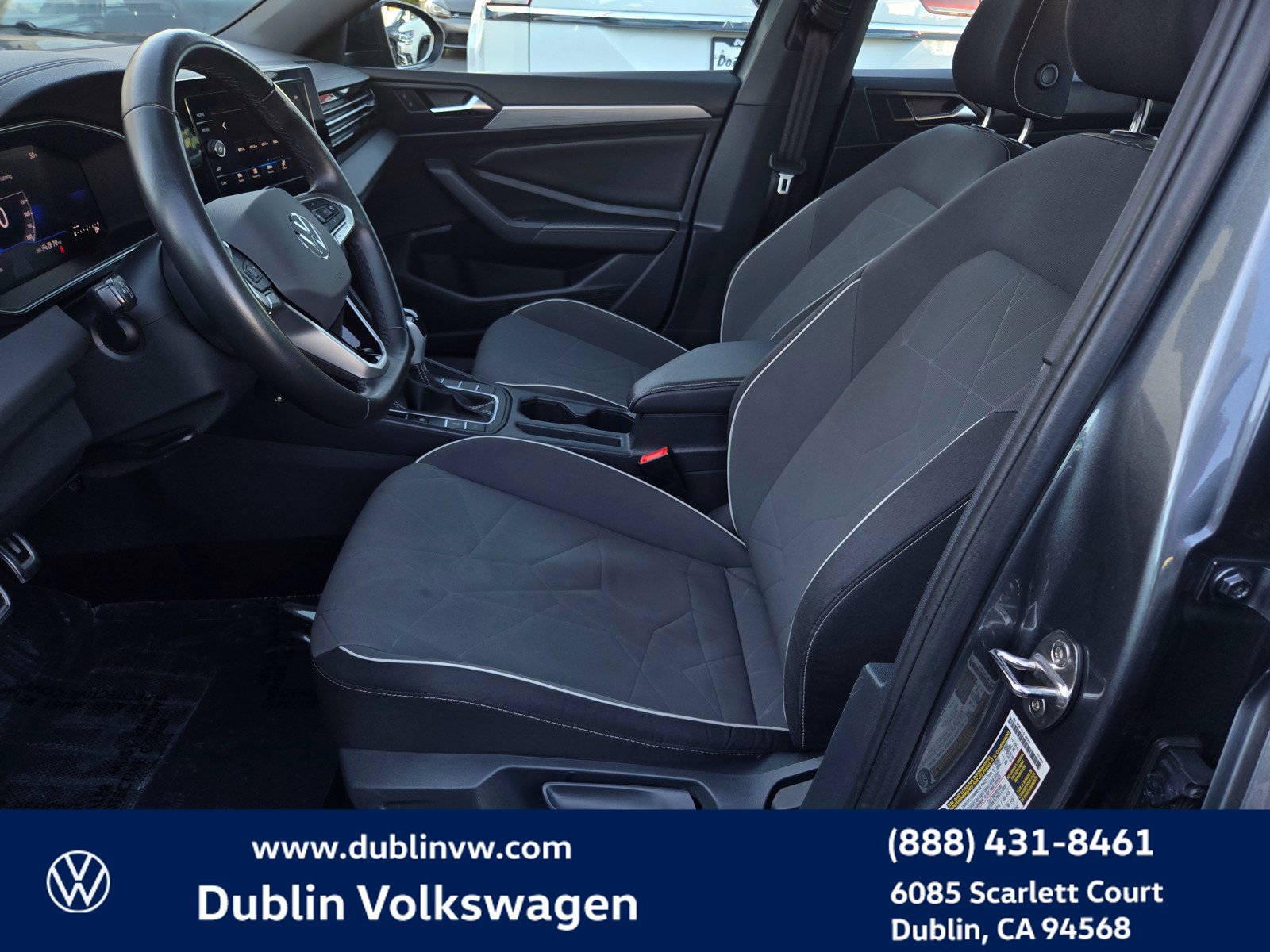 Certified 2025 Volkswagen Jetta Sport FWD image 15