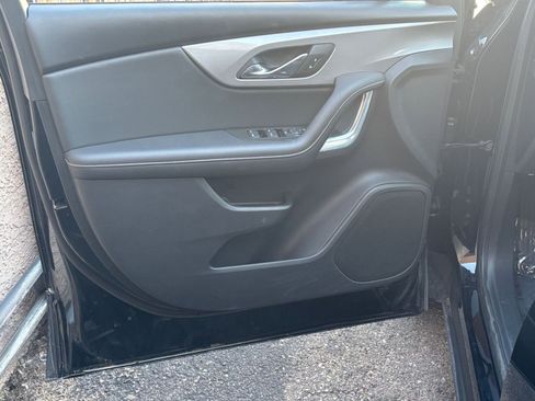 Used 2025 Chevrolet Blazer LT image 20