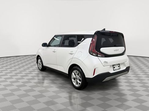 Used 2023 Kia Soul LX w/ Option Group 015 image 7