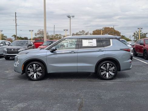 New 2026 Mitsubishi Outlander SEL AWD/4WD image 9