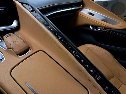 Used 2020 Chevrolet Corvette Stingray Preferred Cpe w/ 2LT Preferred Equipment Group RWD image 36