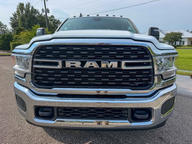 Used 2024 RAM 3500 SLT w/ Quick Order Package 2YG SLT AWD/4WD image 8