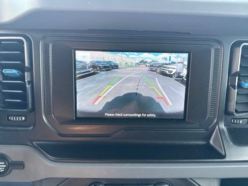 Used 2023 Ford Bronco Black Diamond AWD/4WD image 18