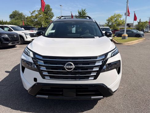 New 2026 Nissan Rogue Platinum AWD/4WD image 9