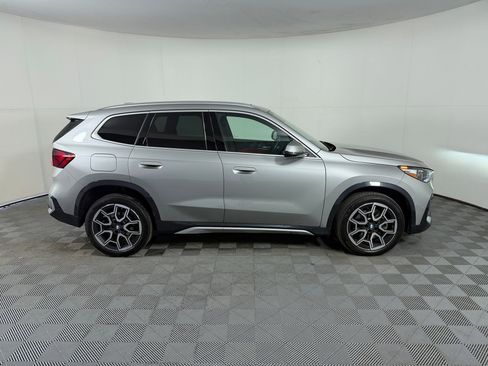 Used 2025 BMW X1 xDrive28i AWD/4WD image 8