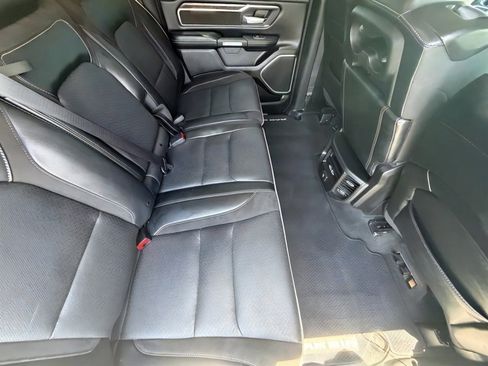 Used 2020 RAM 1500 Laramie AWD/4WD image 11