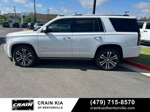 Used 2020 GMC Yukon Denali w/ Denali Premium Package AWD/4WD image 3