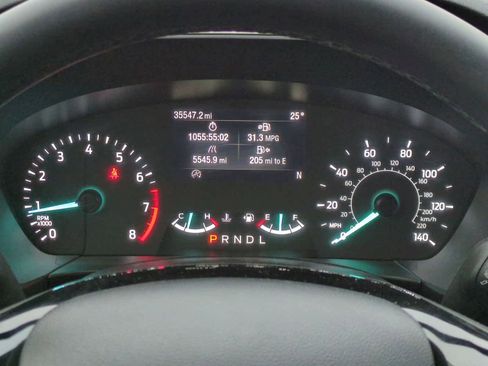 Certified 2022 Ford Escape SE w/ Cold Weather Package image 31