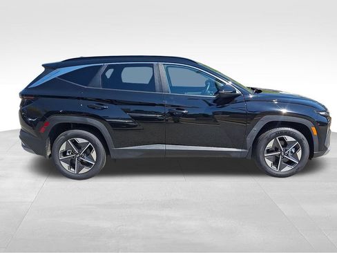 Used 2025 Hyundai Tucson SEL AWD/4WD image 7