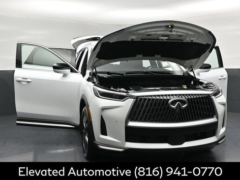Certified 2026 INFINITI QX60 Luxe w/ Cargo Package AWD/4WD image 44