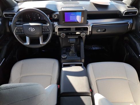 Certified 2025 Toyota 4Runner SR5 image 10