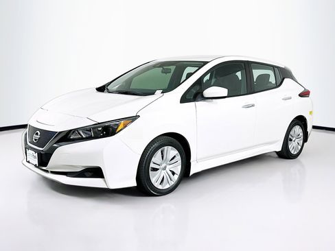 Used 2022 Nissan Leaf S FWD image 3