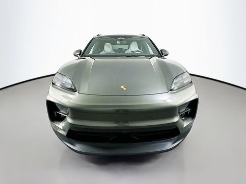 New 2026 Porsche Macan 4S Electric AWD/4WD image 6