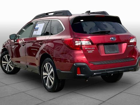Used 2019 Subaru Outback 2.5i Limited AWD/4WD image 11