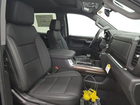 New 2026 Chevrolet Silverado 1500 LT Trail Boss w/ Safety Package image 25