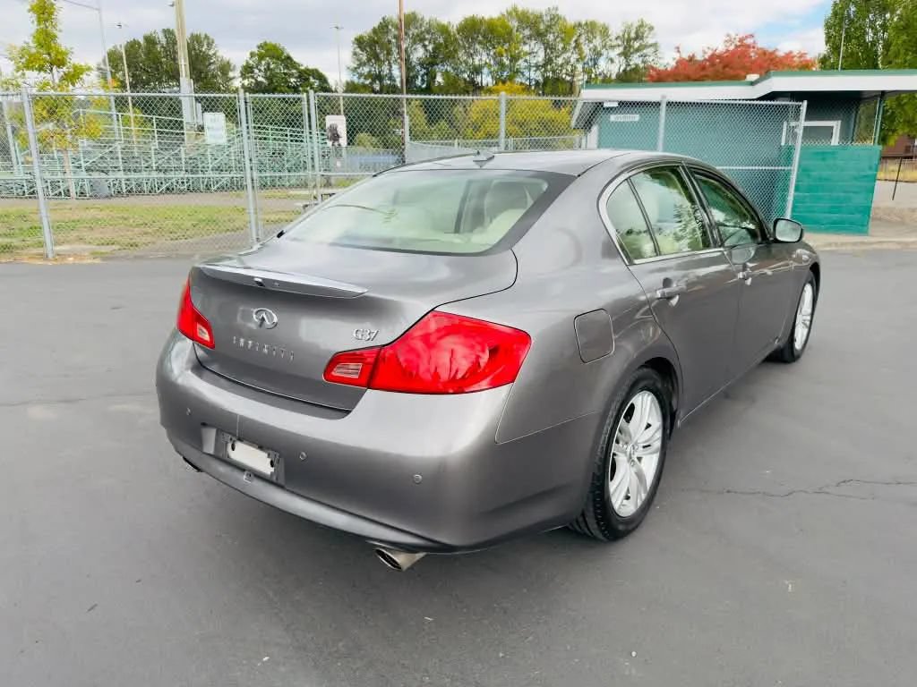 Used 2013 INFINITI G37 Journey w/ Premium Pkg RWD image 5