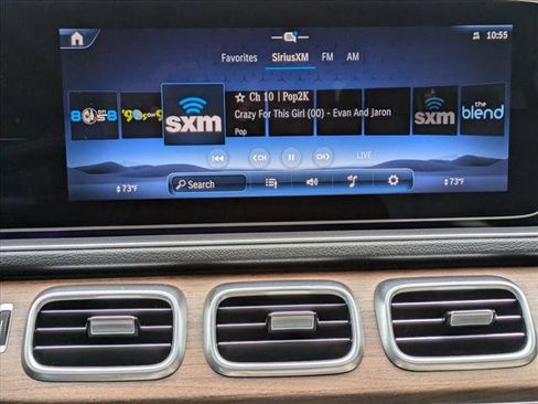 Used 2025 Mercedes-Benz GLE 450 4MATIC image 13