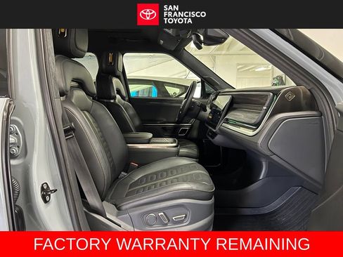 Used 2022 Rivian R1T Adventure AWD/4WD image 21