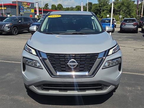 Certified 2023 Nissan Rogue SV image 43