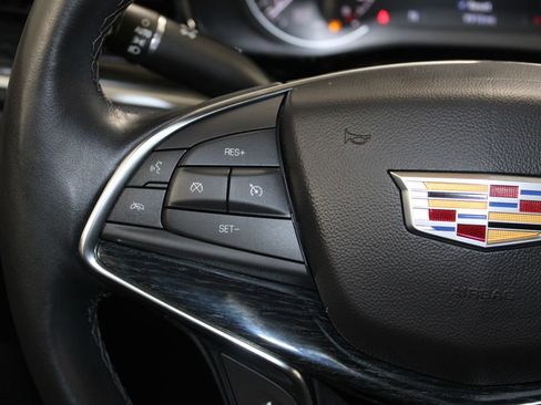 Used 2024 Cadillac XT5 Premium Luxury image 35