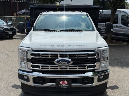 Used 2023 Ford F350 XL w/ Snow Plow Prep Package AWD/4WD image 2