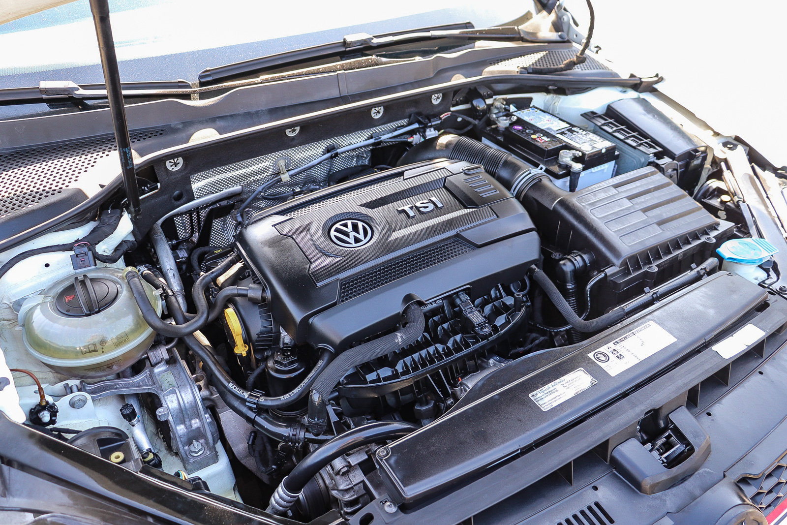 Used 2016 Volkswagen GTI S FWD image 26
