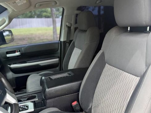 Used 2016 Toyota Tundra SR5 w/ SR5 Upgrade Package image 13