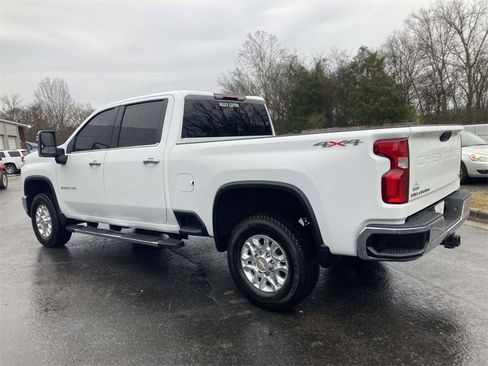 Used 2024 Chevrolet Silverado 2500 LTZ image 6