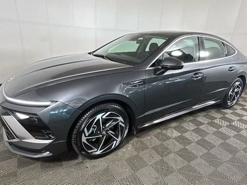 Used 2026 Hyundai Sonata SEL FWD image 6