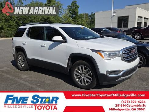 Used 2017 GMC Acadia SLE AWD/4WD image 1