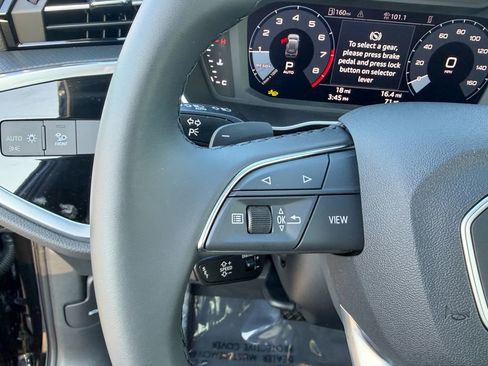 New 2025 Audi Q3 2.0T Premium image 19