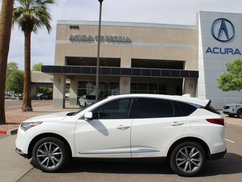 Used 2023 Acura RDX w/ Technology Package image 2