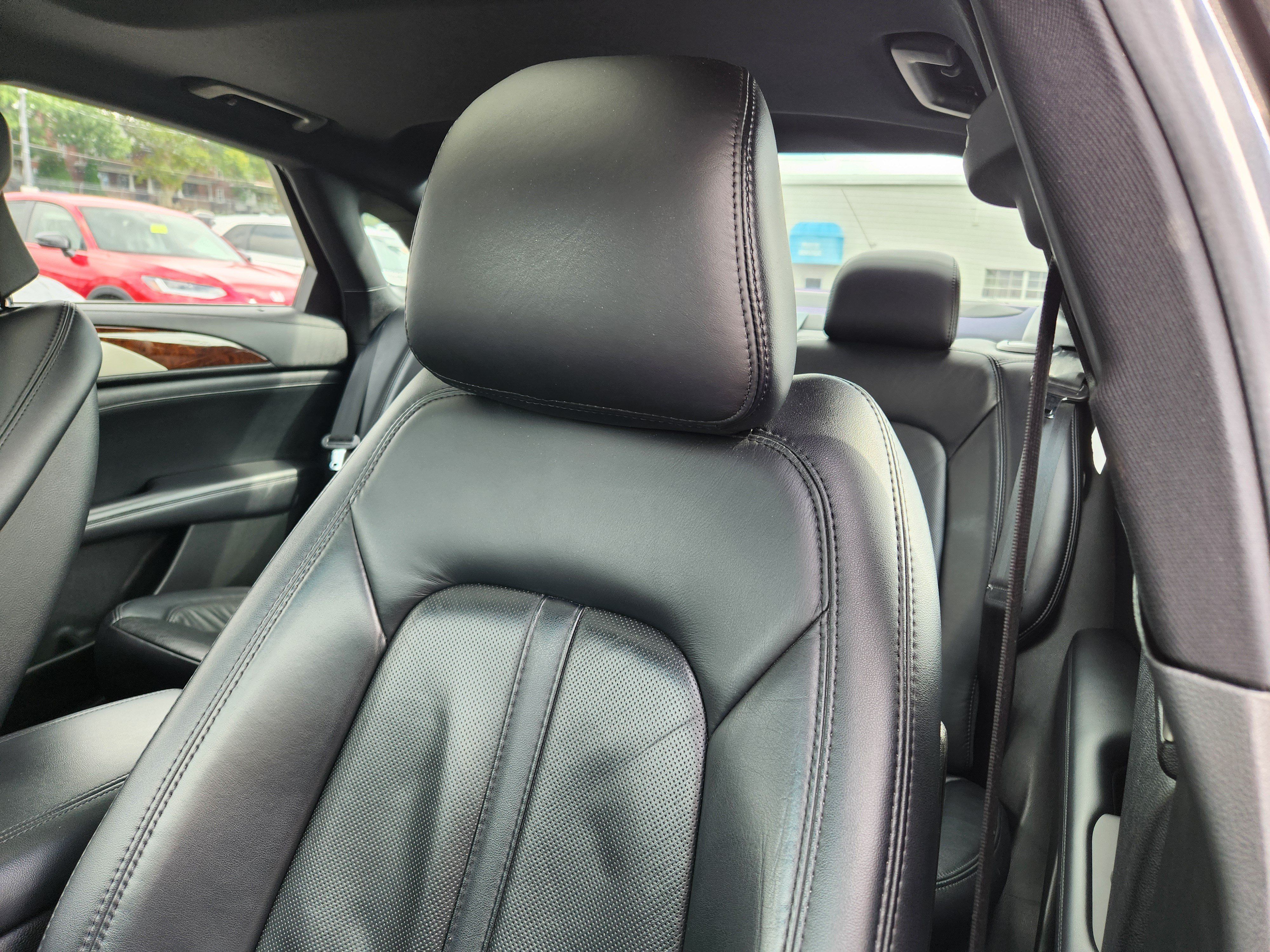 Used 2018 Lincoln MKZ Reserve w/ Technology Package AWD/4WD image 11