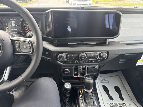 New 2026 Jeep Wrangler Sport S image 24