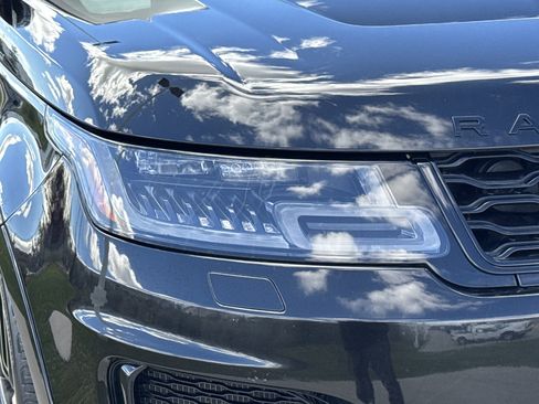 Used 2021 Land Rover Range Rover Sport SVR image 9