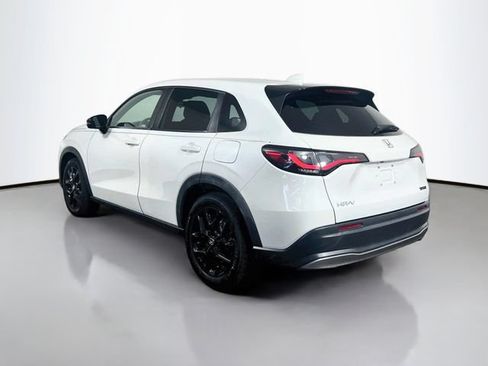 Used 2023 Honda HR-V Sport image 7