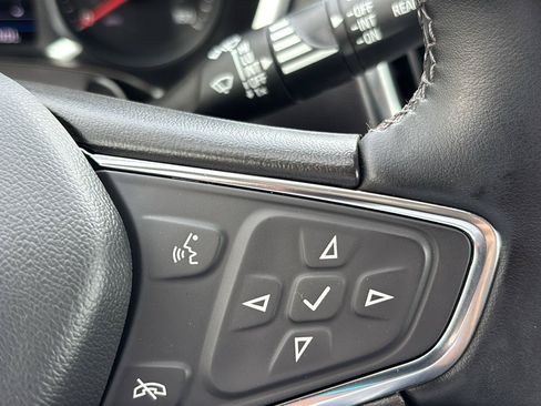 Certified 2023 Chevrolet Equinox LT FWD image 28