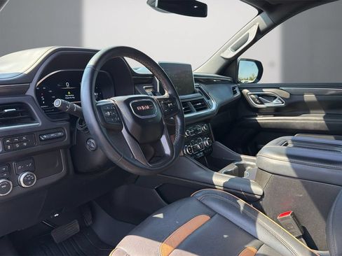 Certified 2024 GMC Yukon AT4 w/ Technology Package AWD/4WD image 12