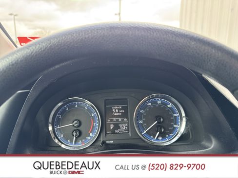 Used 2019 Toyota Corolla LE image 15