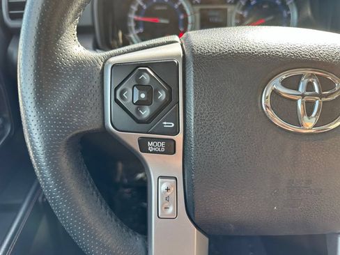 Used 2019 Toyota 4Runner Limited AWD/4WD image 26