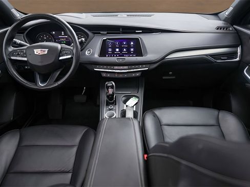 Used 2021 Cadillac XT4 Premium Luxury image 26