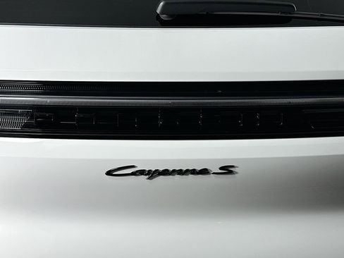 New 2026 Porsche Cayenne S image 35
