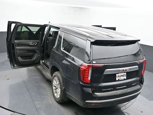 Used 2022 GMC Yukon XL SLT w/ SLT Luxury Package image 68