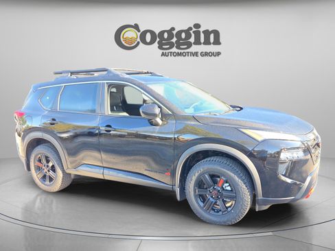 New 2026 Nissan Rogue Rock Creek image 7