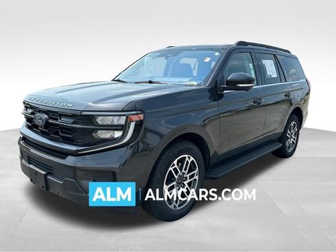 Used 2025 Ford Expedition Active AWD/4WD image 1