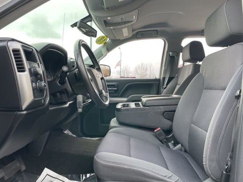 Used 2018 Chevrolet Silverado 1500 LT image 9