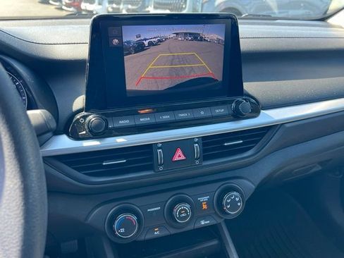 Certified 2023 Kia Forte LXS w/ LXS Technology Package FWD image 24